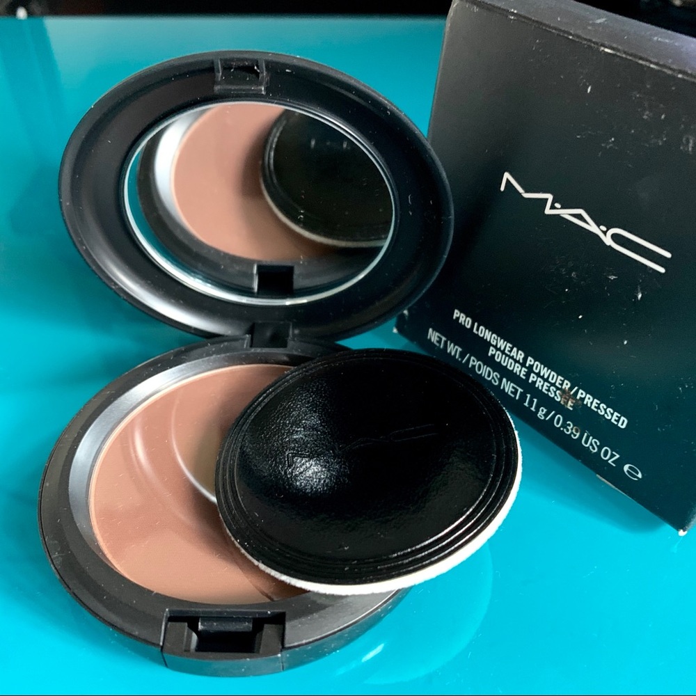 MAC Pro Longwear Pressed Powder Dark Deepest